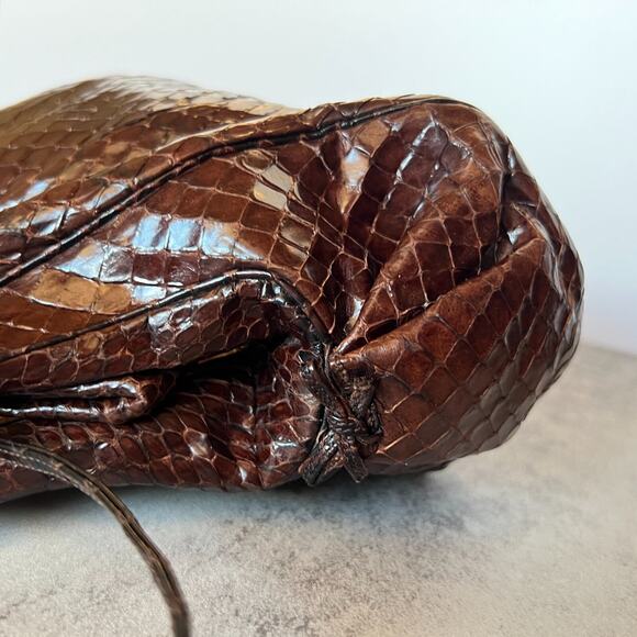 Judith Leiber Python Snake Skin Frame Bag Gold Tone Cutout Hardware Vintage - Picture 6 of 16